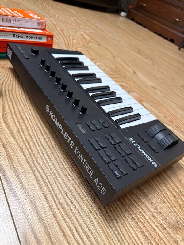 Мидиклавиатура Komplete Kontrol A25