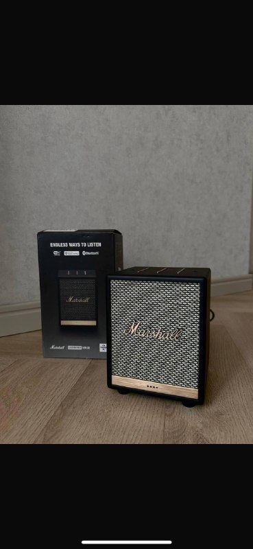 Колонка Marshall Uxbridge Voice Bluetooth Wi-Fi 1