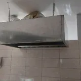 Стулья, диван, оборудование и мебель 5