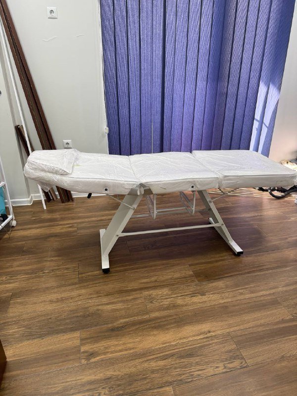 Косметологическая кушетка