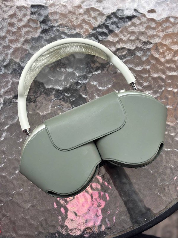Airpods Max первого поколения 2