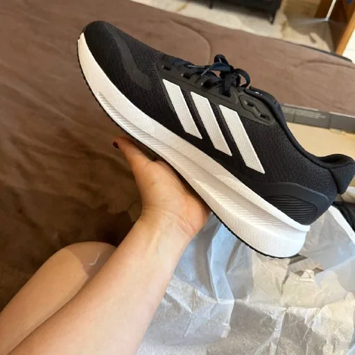 Нові чоловічі кросівки Adidas, розмір 47