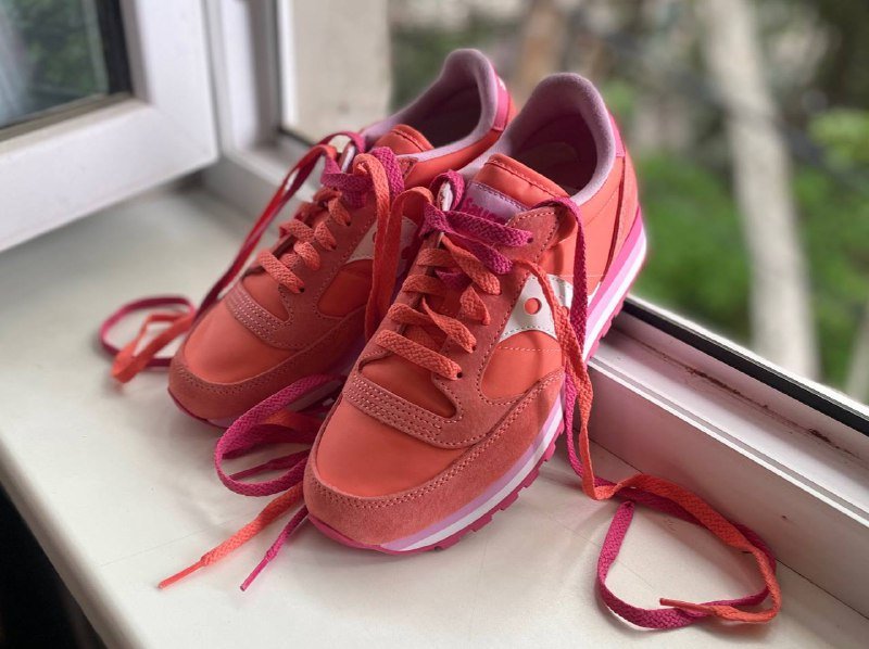 Кроссовки Saucony jazz размер 37,5