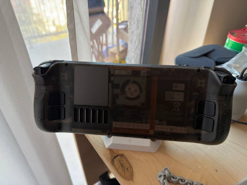 Кастомный Steam Deck LCD 1Tb с прозрачной крышкой 2
