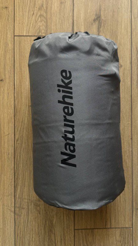 Коврик самонадувающийся с подушкой Naturehike