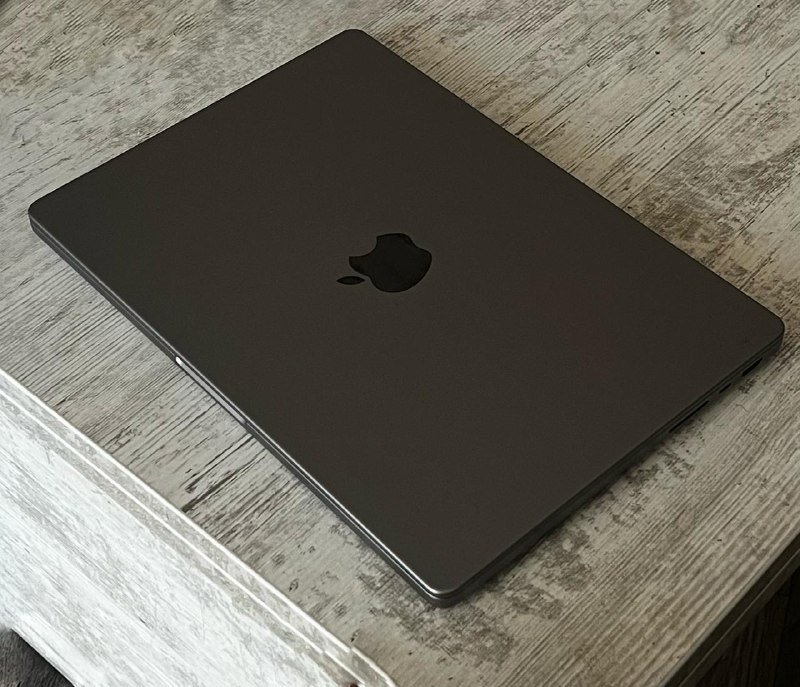 MacBook Pro 14” 2021 M1 Pro 4