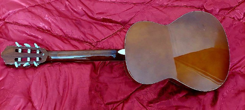 Классическая гитара 2