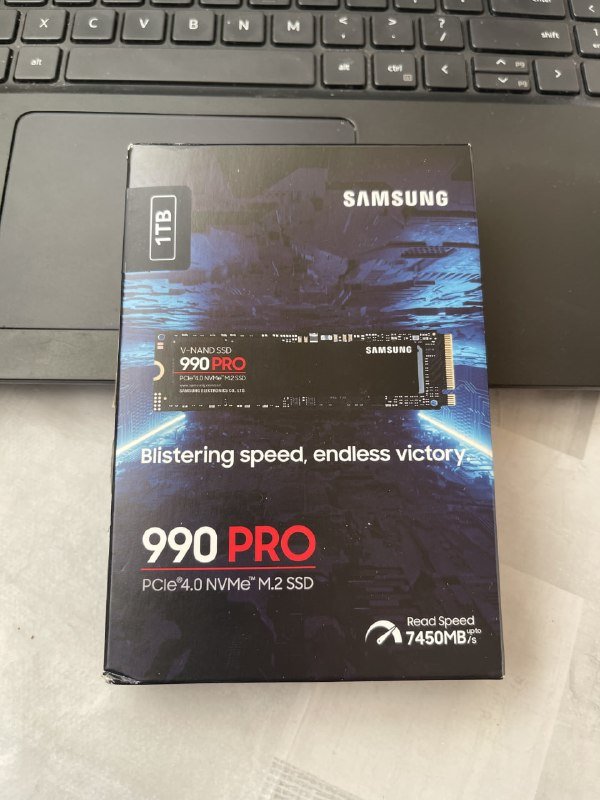 Samsung 990 PRO 1TB SSD, Kingston Fury Beast DDR4 32GB RAM
