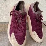 Кроссовки Adidas OZELIA KNT 1