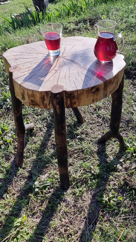 Два журнальных столика из массива дерева 2
