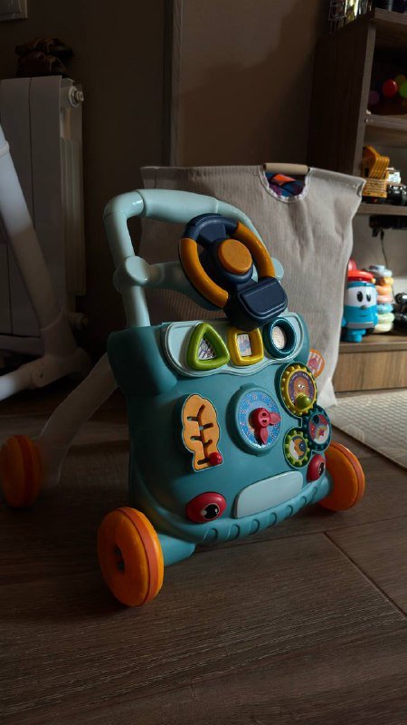 Детская каталка-игрушка