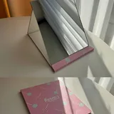 Постельное бельё, вазы, полотенца, джойстики, плечики, зеркало, тарелки 6