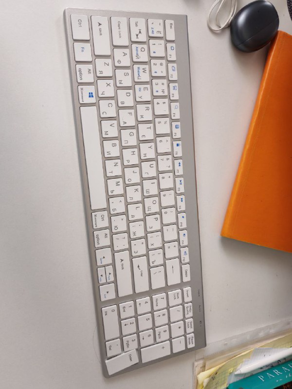 Монитор hp 24f, Телефон Redmi 8a, Клавиатура, Колонка JBL Flip 4 4