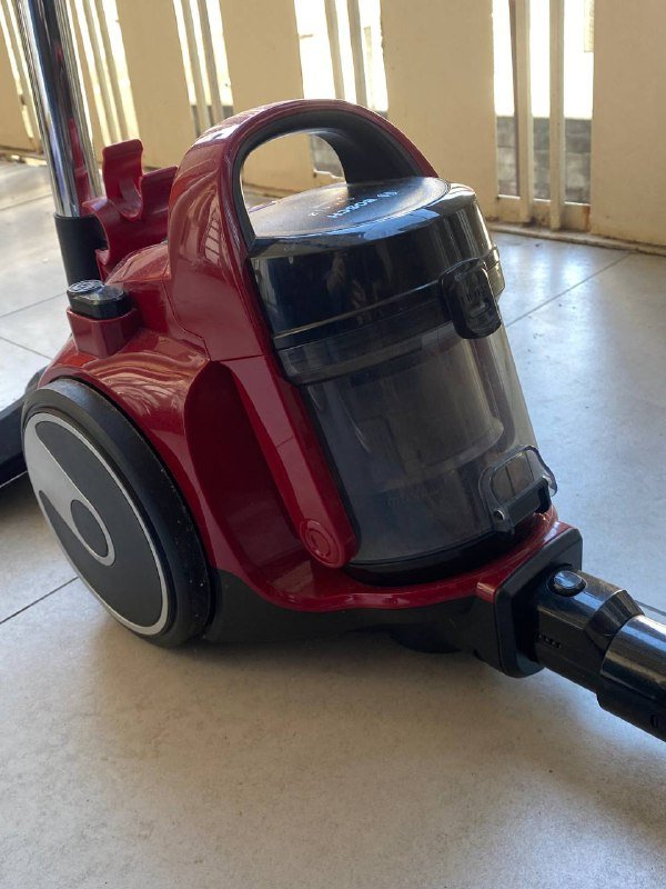 Пылесос Bosch Series 2 Bagless 2