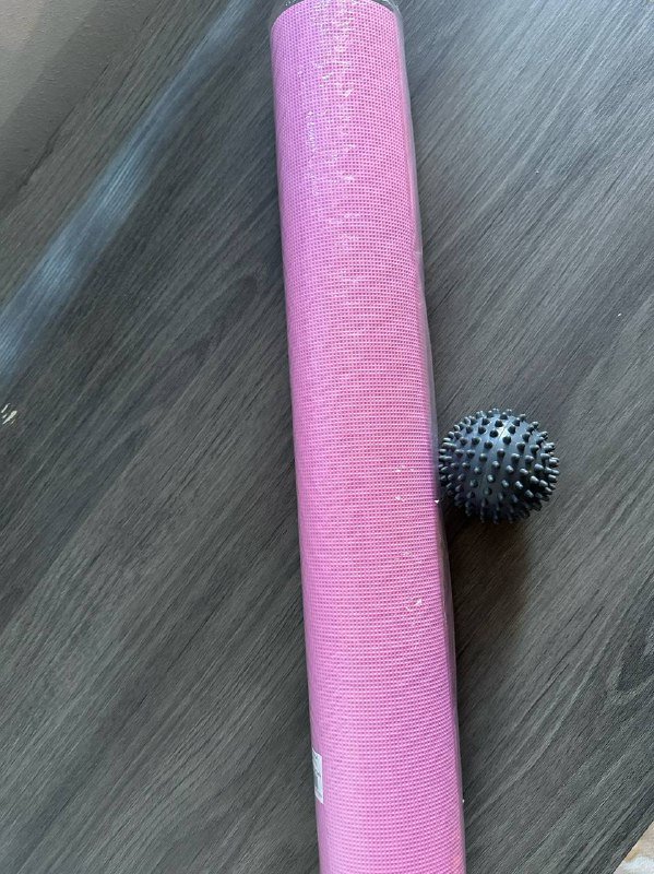 Коврик для йоги и массажный мяч