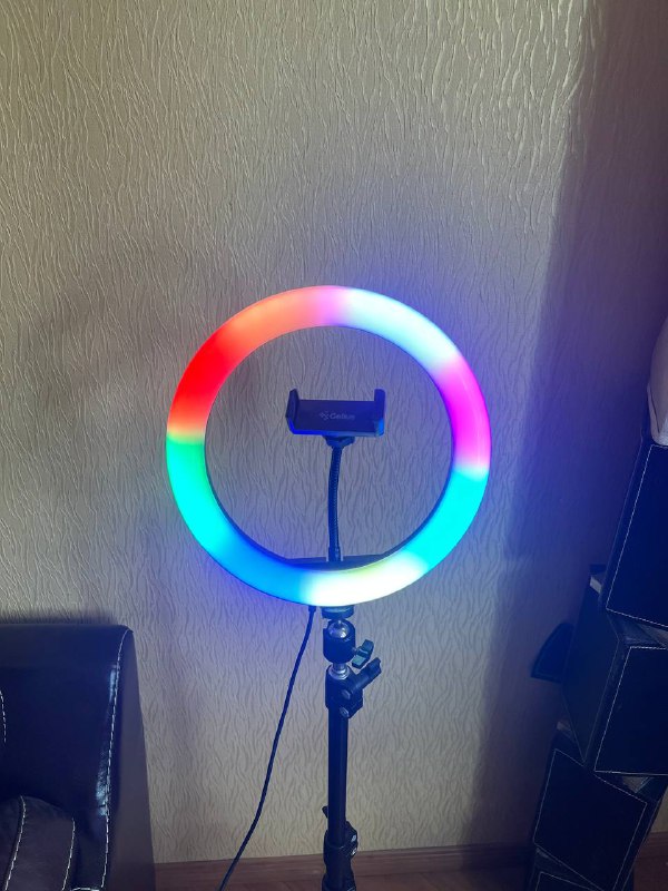 Лампа блогерская 3