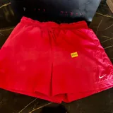 Обувь Adidas, шорты Nike, духи Giorgio Armani, рубашка, юбка 6