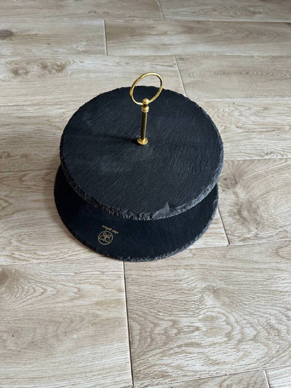 Этажерка для тортов, графин с краном, боулы и ёмкость для выпекания