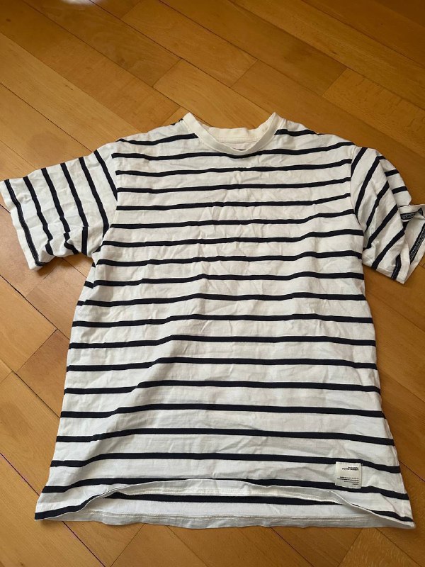зипка Newyorker, зипка H&M, худи Thrasher, лонгслив H&M, шорты, майки, сумки Bershka, топик 6
