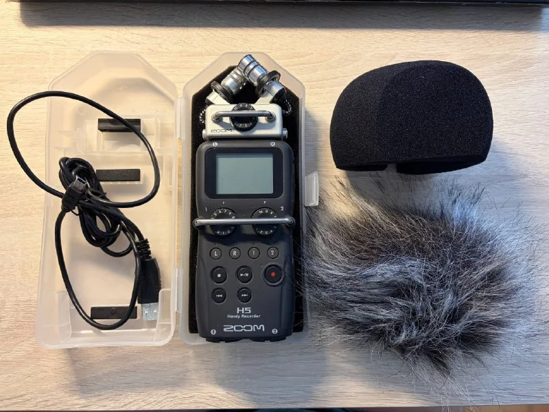 Zoom H5, Zoom H1n, петличка Boya, JBL Clip 3 1