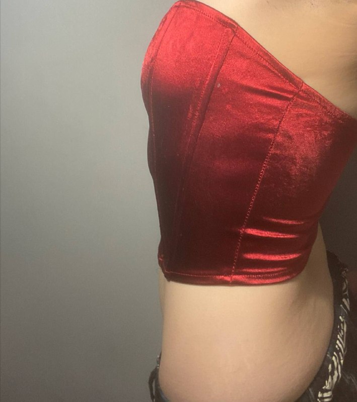 Туфли BERSHKA, Красный корсет, Кофта, Топ, Куртка 4