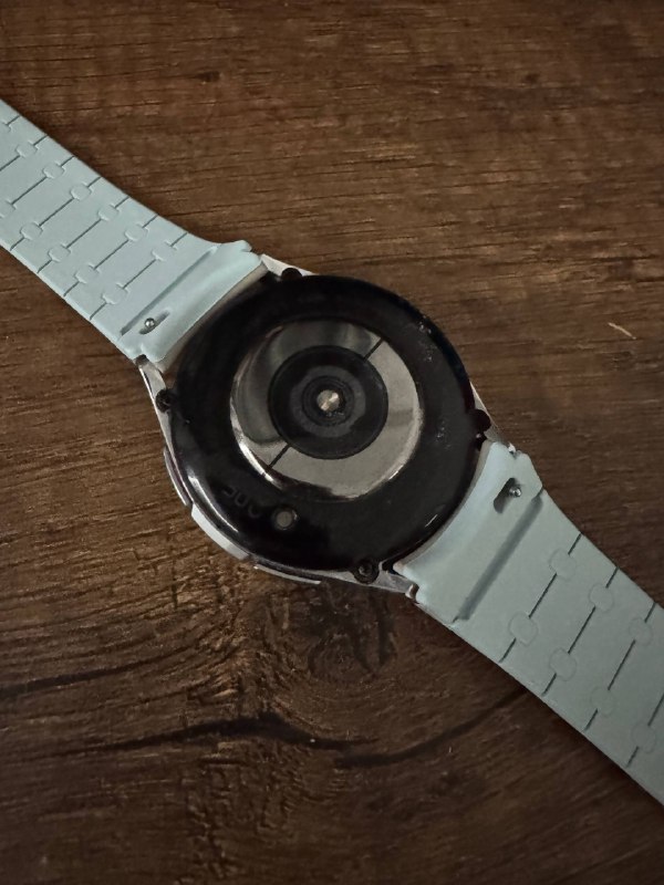 Samsung Galaxy Watch 6 Classic 2