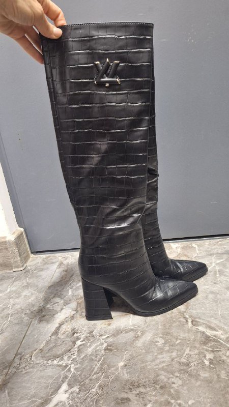 Женские зимние сапоги 37 размер