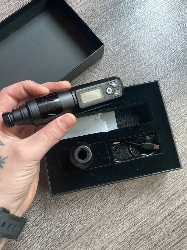 Xnet Ambition tattoo pen and accessories 2