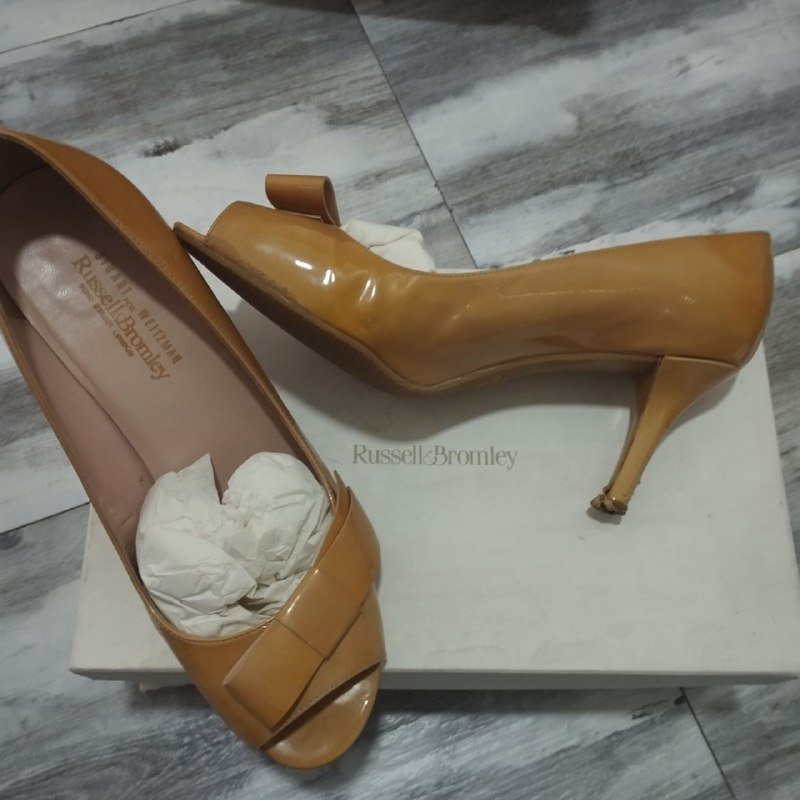 Женские туфли Russell & Bromley размер 38