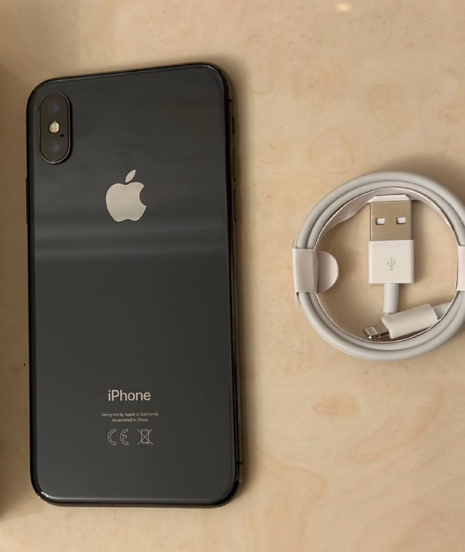 iPhone X в хорошем состоянии