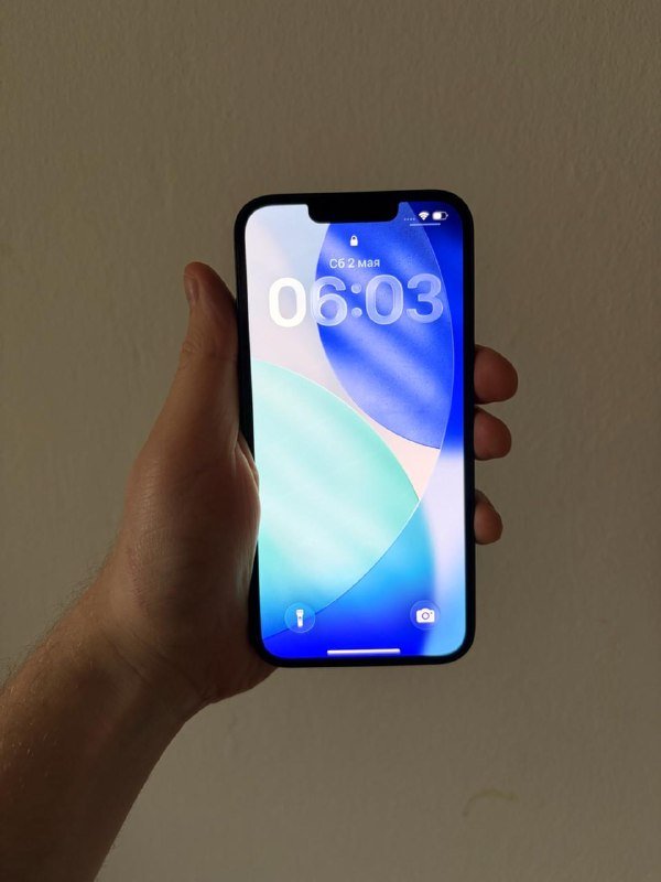 iPhone 13 256 ГБ 4