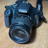 Canon EOS 600D, объектив 18-55mm, сумка, зарядка 1