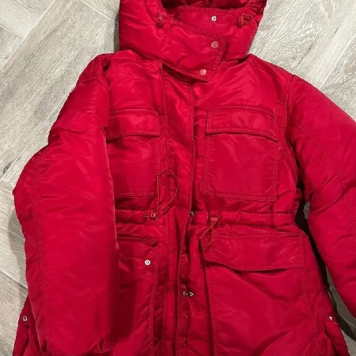 H&M-ის პუფერი