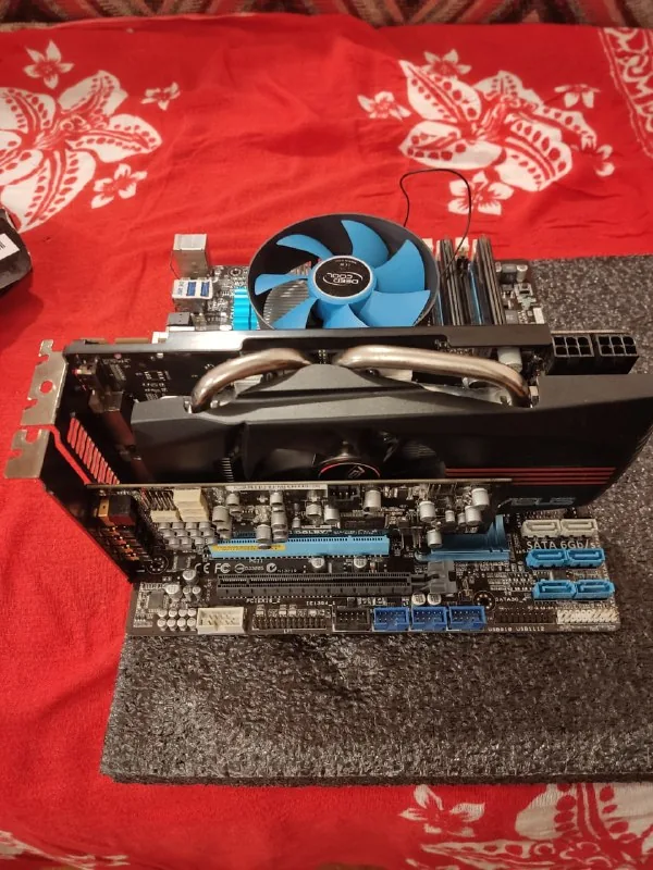 Материнская плата ASUS, Intel Core i3, GTX 560, Xonar D1 1