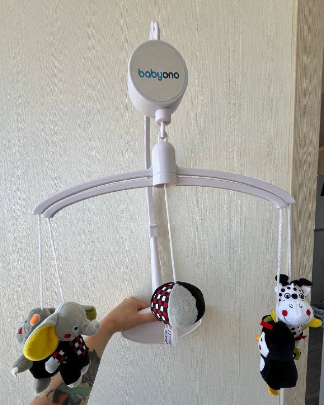 Механический мобиль на детскую кроватку Babyono 2
