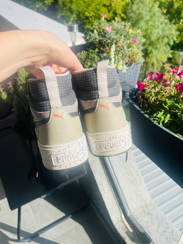 Кроссовки Puma оригинал размер 39-40 4