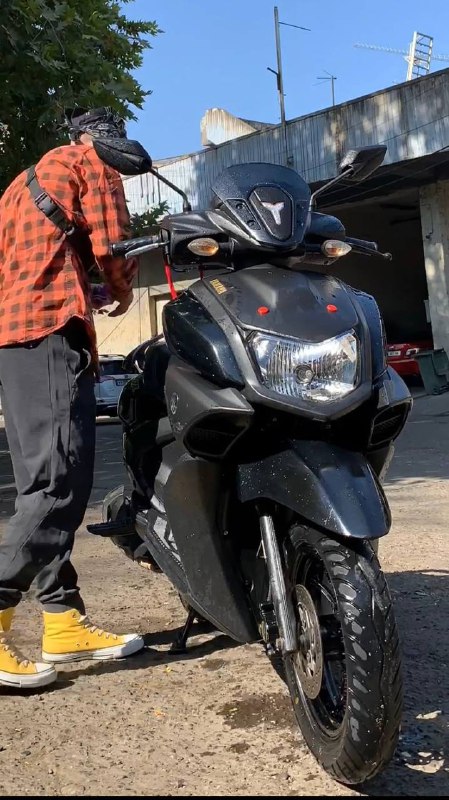 Мопед Yamaha rayzr 125см3 с шлемами 2