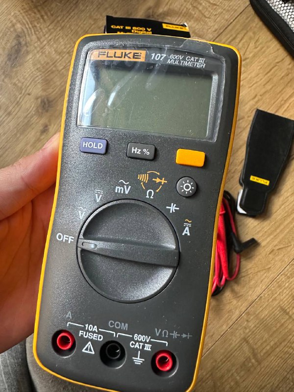 Мультиметр Fluke 107