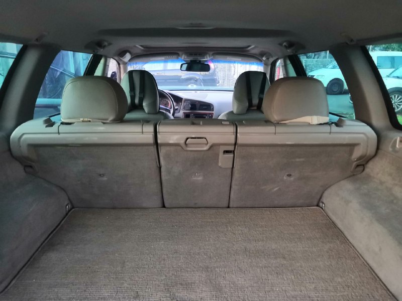 Volvo XC70 2006 midSUV Grey metallic 6