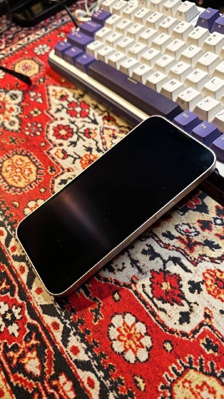IPhone 13 256 ГБ 4