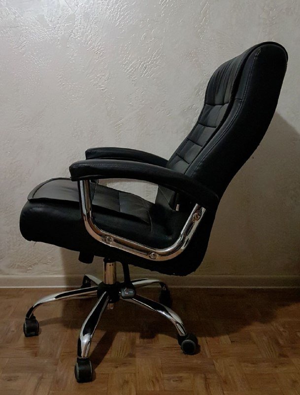 Фирменное офисное кресло Примтекс Плюс Chicago Chrome 2