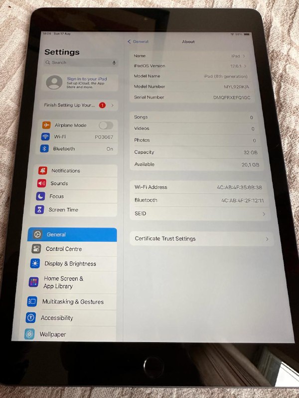 Apple iPad 8-го поколения, 32 ГБ, Wi-Fi 3