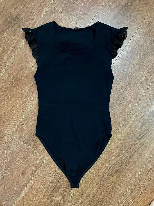 Платье темно-красное, Пиджак голубой, Боди черное 4