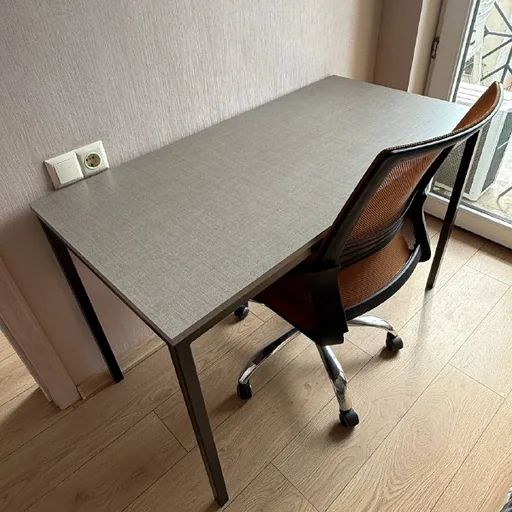 Стол