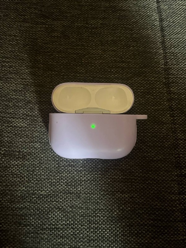 Оригинальный кейс от Airpods pro 2