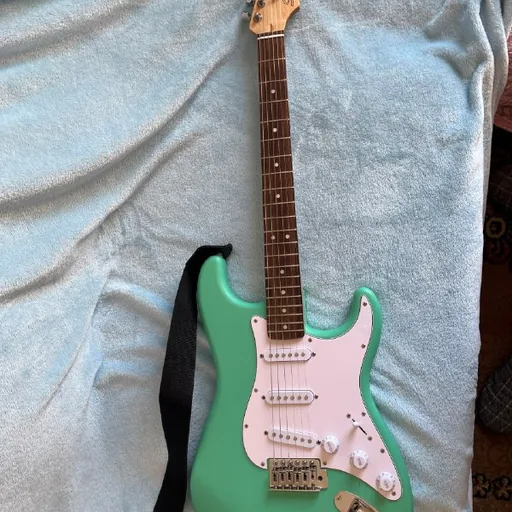 Электрогитара Squier Stratocaster