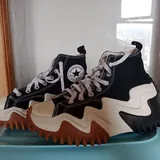 Пылесос Karcher, шторы блэкаут, кеды Converse 5