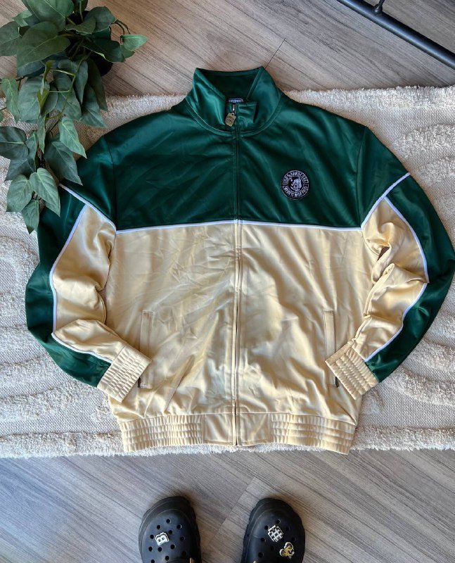 Олимпийка Hardcore размер L новое