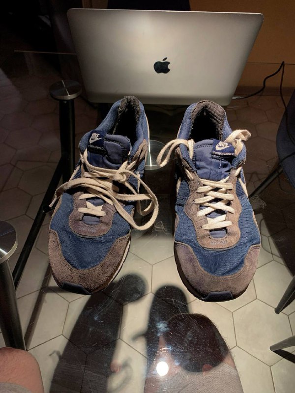Кроссовки Nike venture runner 11,5US