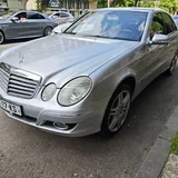 Mercedes-Benz E-Class 1